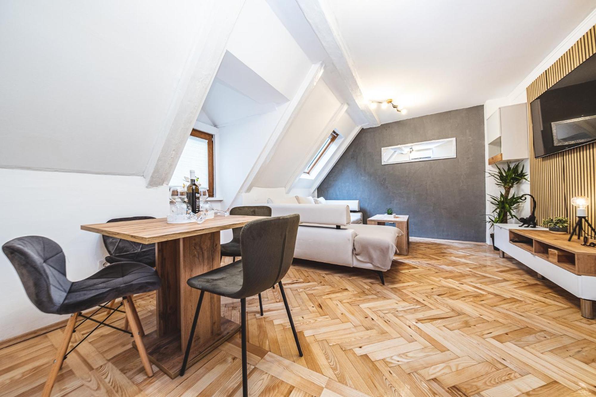 Tkalcic's Oasis 1 With Free Parking Apartman Zagreb